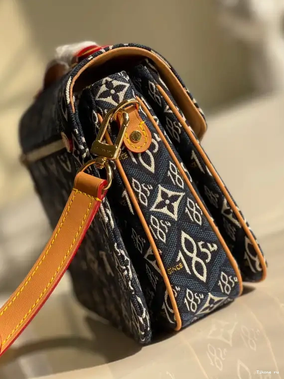 Affordable SINCE 1854 VUITTON POCHETTE LOUIS MÉTIS 0524